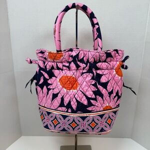 Vera Bradley | Small Pink Daisy Handbag